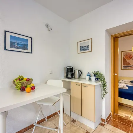 Navetta Apartment Porec Exterior photo
